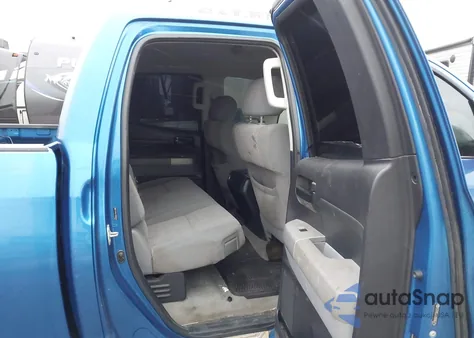 2008 Toyota Tundra Sr5 5.7L V8 z USA, uszkodzony, nr VIN 5TFRV54178X063754